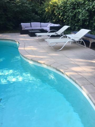Serenity Chambre D'Hote Au Calme Des Maitres Tibetains Y Ont Sejourne 15 Mn Des Plages Apartment Mougins Ngoại thất bức ảnh