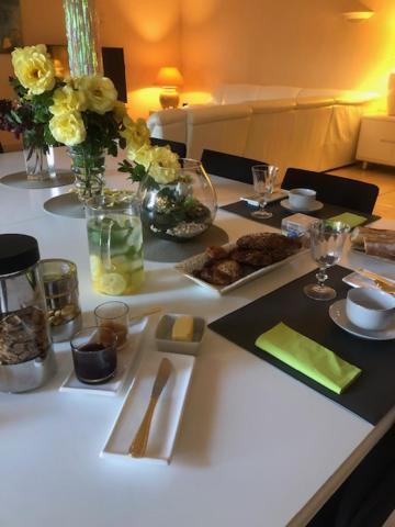 Serenity Chambre D'Hote Au Calme Des Maitres Tibetains Y Ont Sejourne 15 Mn Des Plages Apartment Mougins Ngoại thất bức ảnh