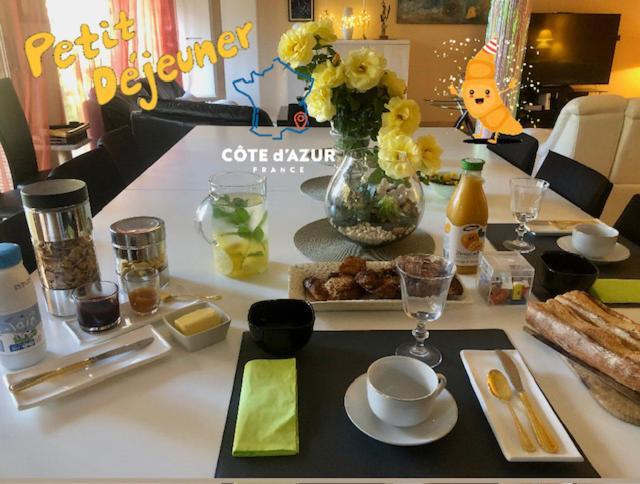 Serenity Chambre D'Hote Au Calme Des Maitres Tibetains Y Ont Sejourne 15 Mn Des Plages Apartment Mougins Ngoại thất bức ảnh